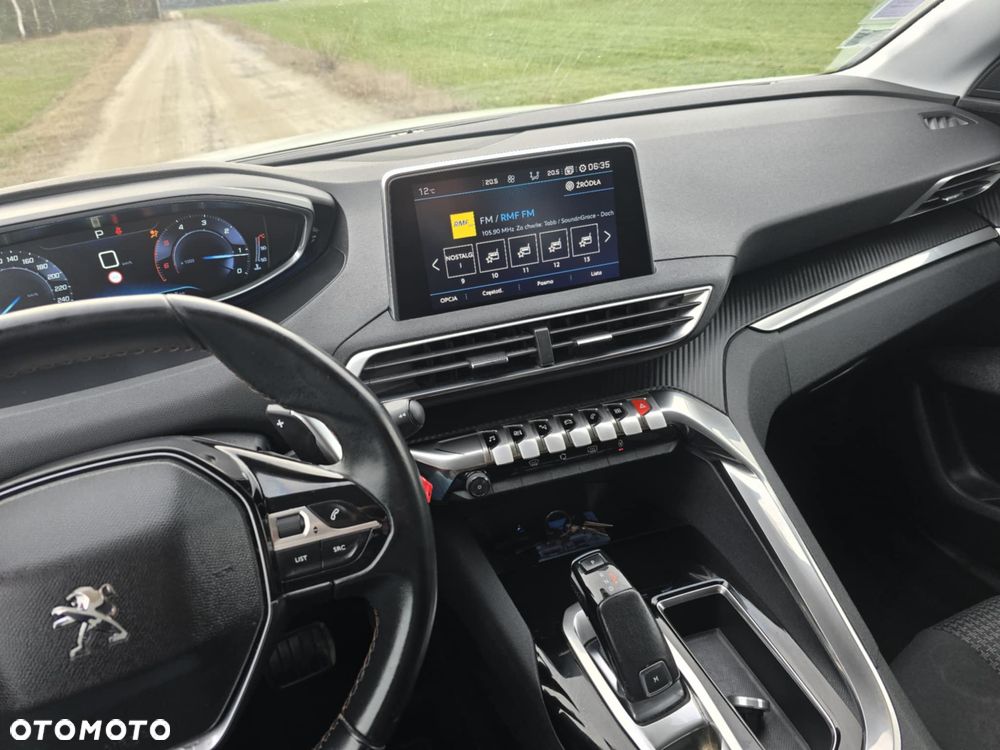 Peugeot 5008 1.5 BlueHDI Allure S&S EAT8 - 14