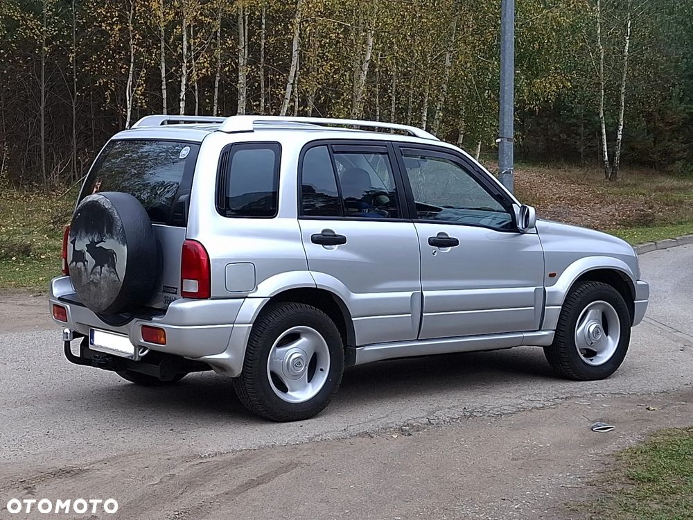 Suzuki Grand Vitara 2003 photo 3