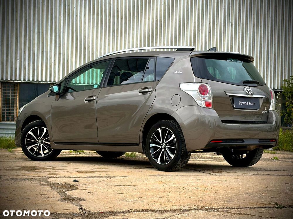 Toyota Verso 1.8 Selection EU6 - 9