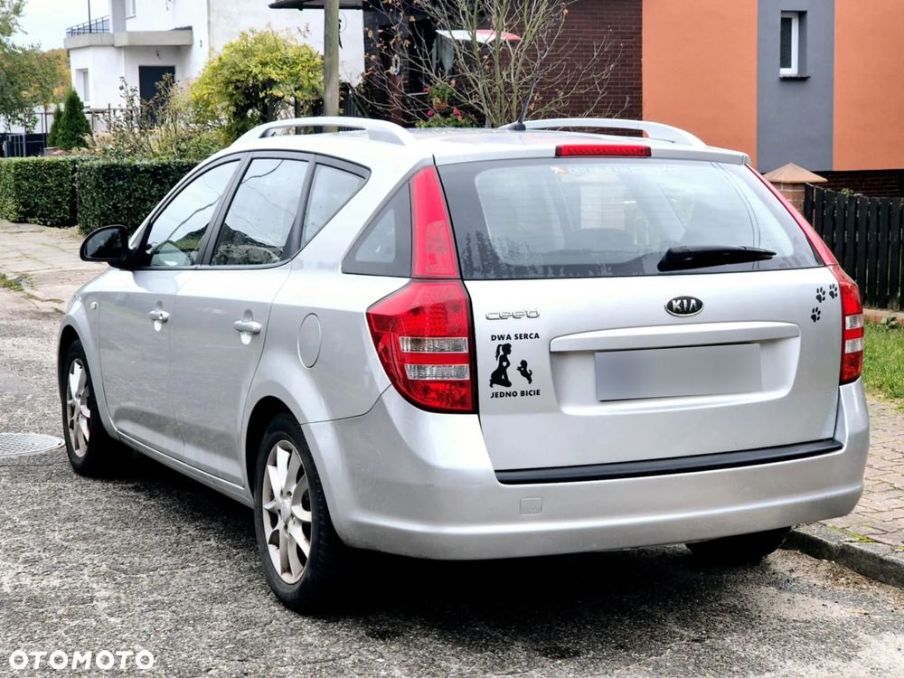 Kia Ceed 1.6 CVVT LX - 4
