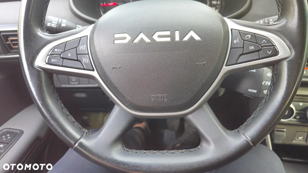 Dacia Jogger 1.0 TCe Extreme 7os - 11