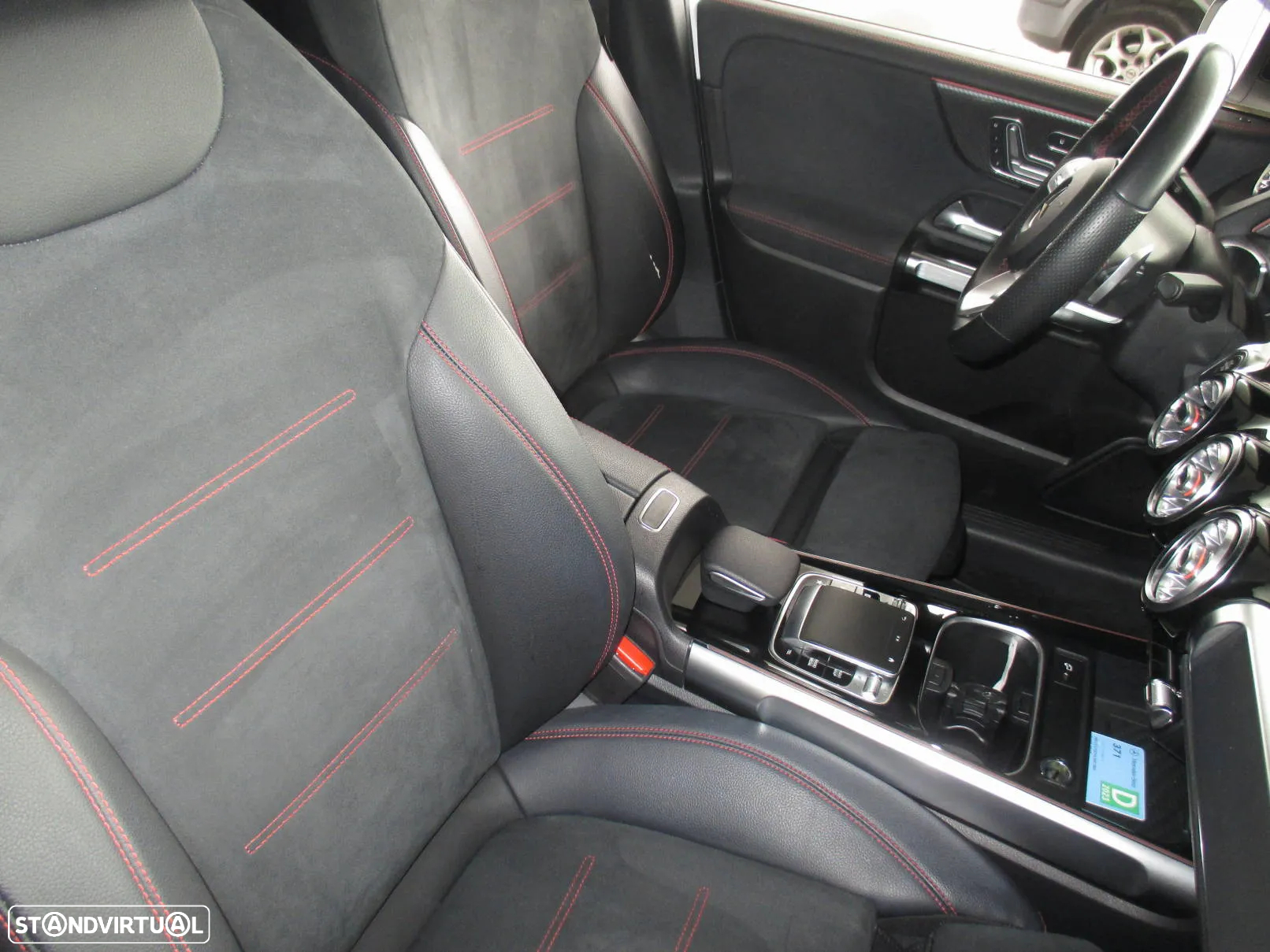 Mercedes-Benz GLB 200 d 8G-DCT Edition AMG Line - 7
