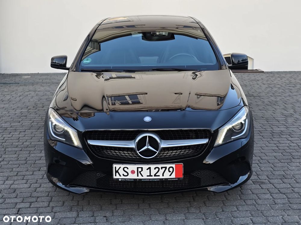 Mercedes-Benz CLA - 4
