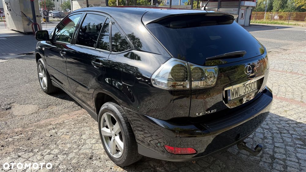 Lexus RX - 8
