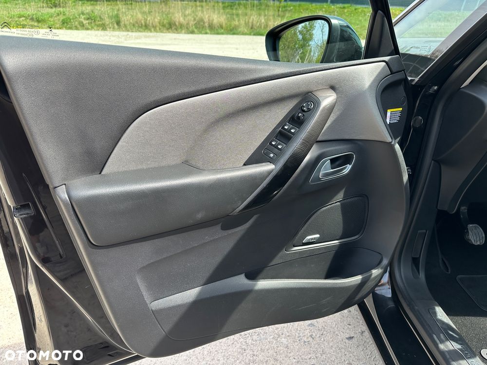 Citroën C4 Picasso BlueHDi 150 SHINE - 17