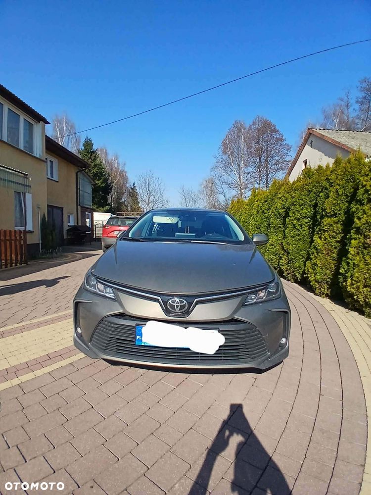 Toyota Corolla - 1