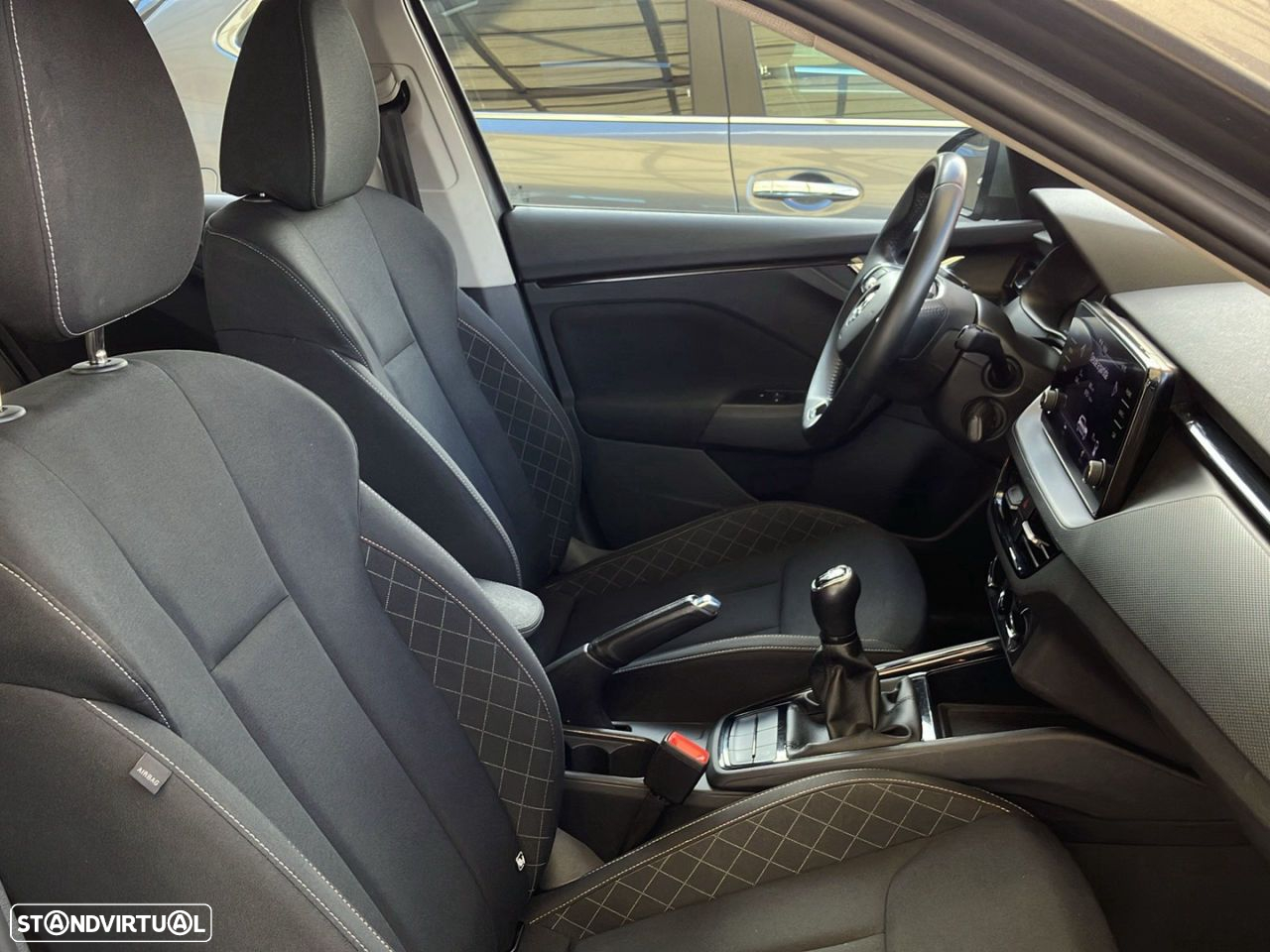 Skoda Kamiq 1.0 TSI Style - 25