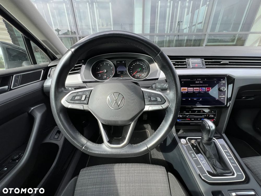 Volkswagen Passat 1.5 TSI EVO Essence DSG - 18