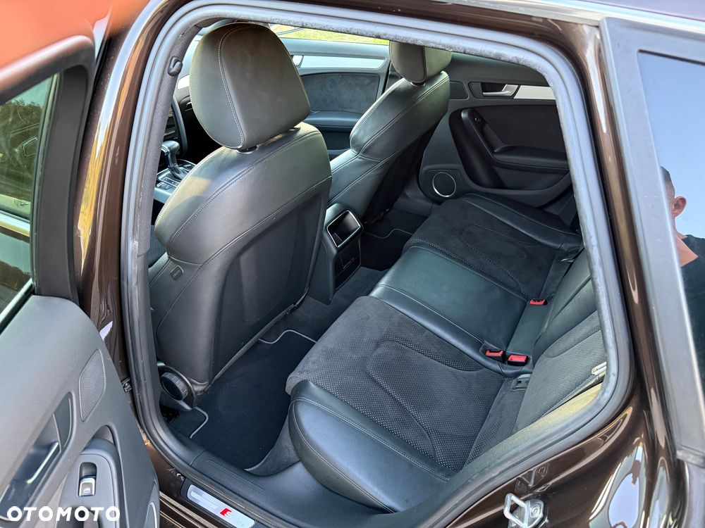 Audi A4 Avant 2.0 TDI DPF quattro S tronic S line Sportpaket - 14