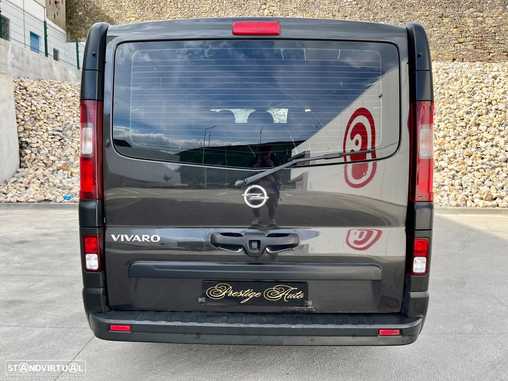 Opel Vivaro 1.6 CDTI BITURBO Cabine dupla 5 lugares versão longa - 19