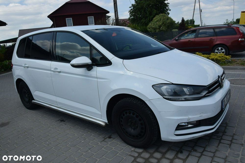 Volkswagen Touran 2.0 TDI BMT Comfortline DSG - 6