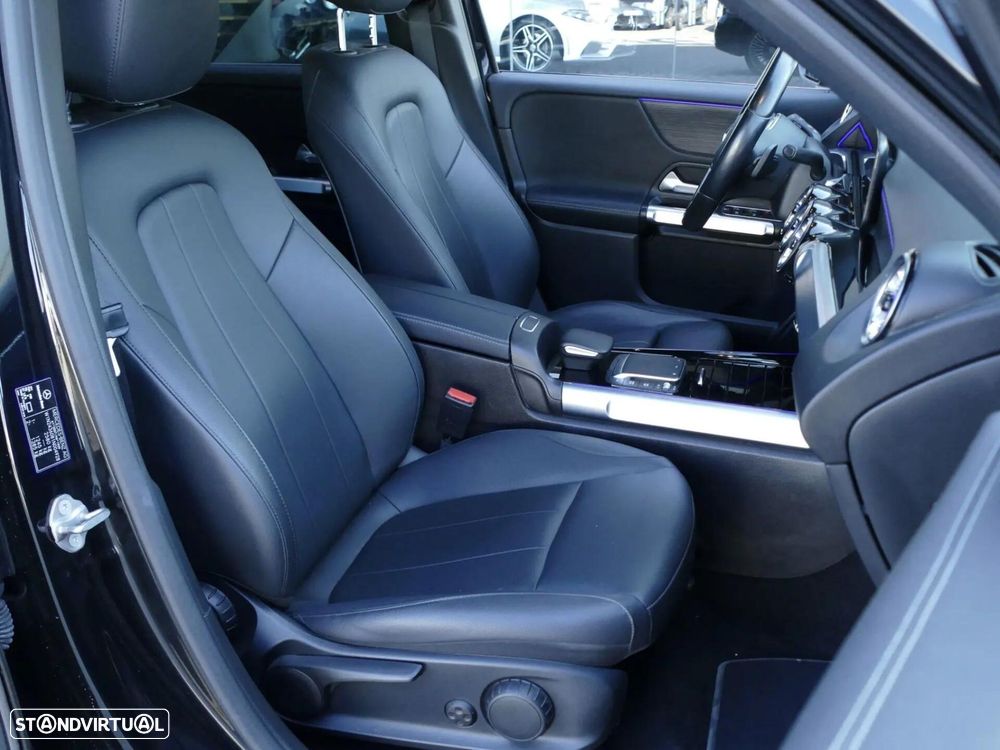 Mercedes-Benz EQB 300 4Matic - 34