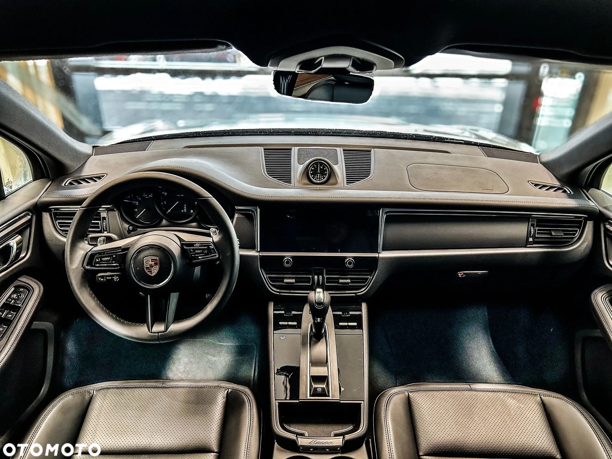 Porsche Macan Standard - 9