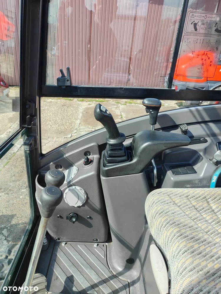 Volvo EC18E - 33