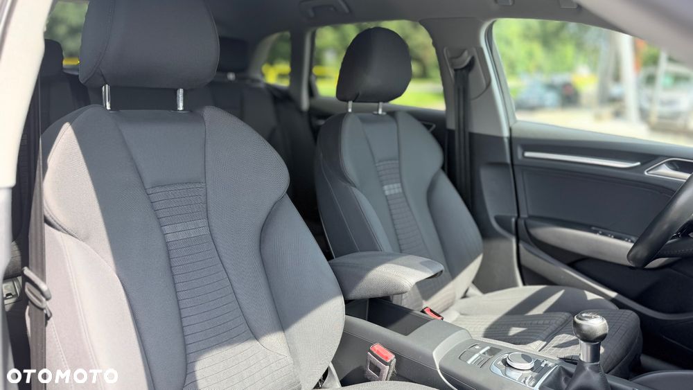 Audi A3 Sportback 1.6 TDI sport - 19