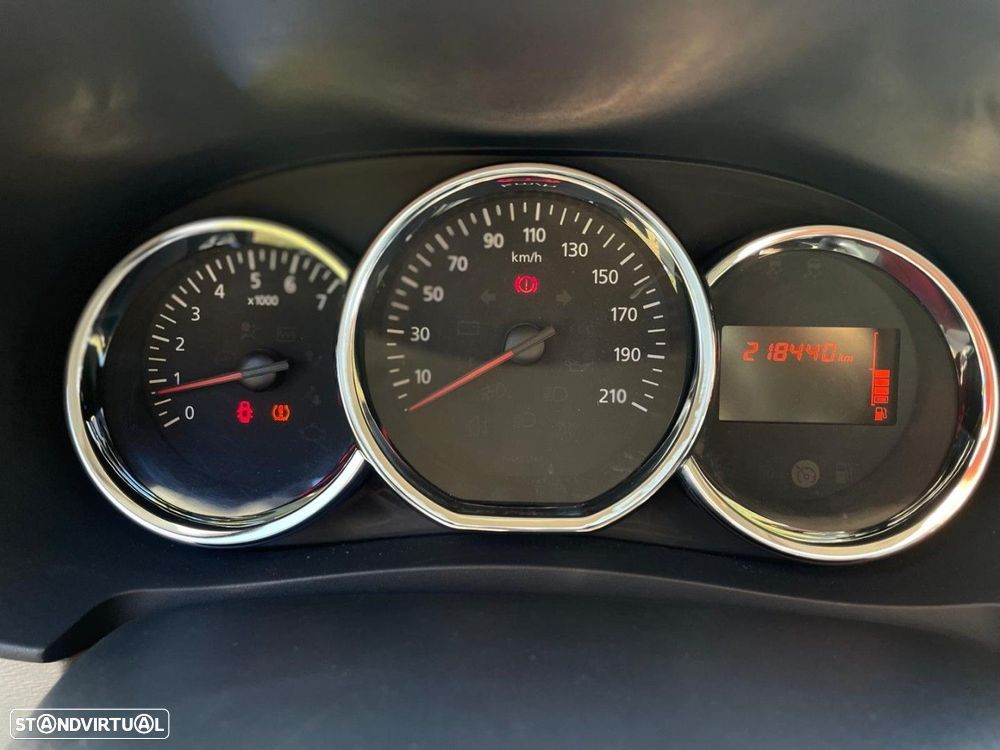 Dacia Lodgy 1.5 dCi Confort 7L - 6