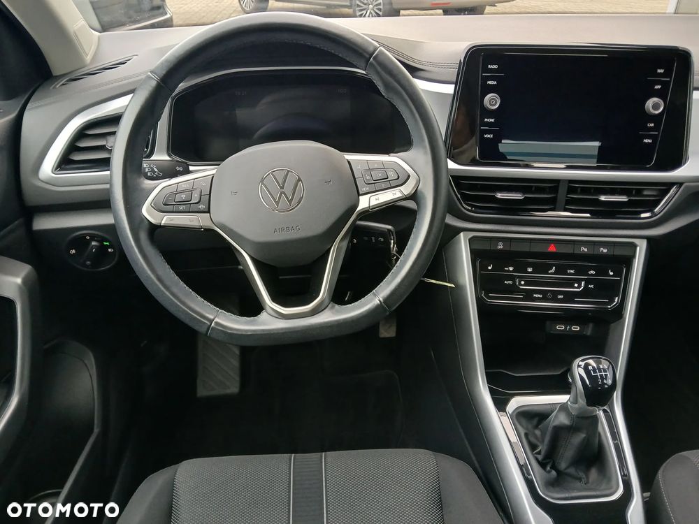 Volkswagen T-Roc 1.5 TSI Life - 23