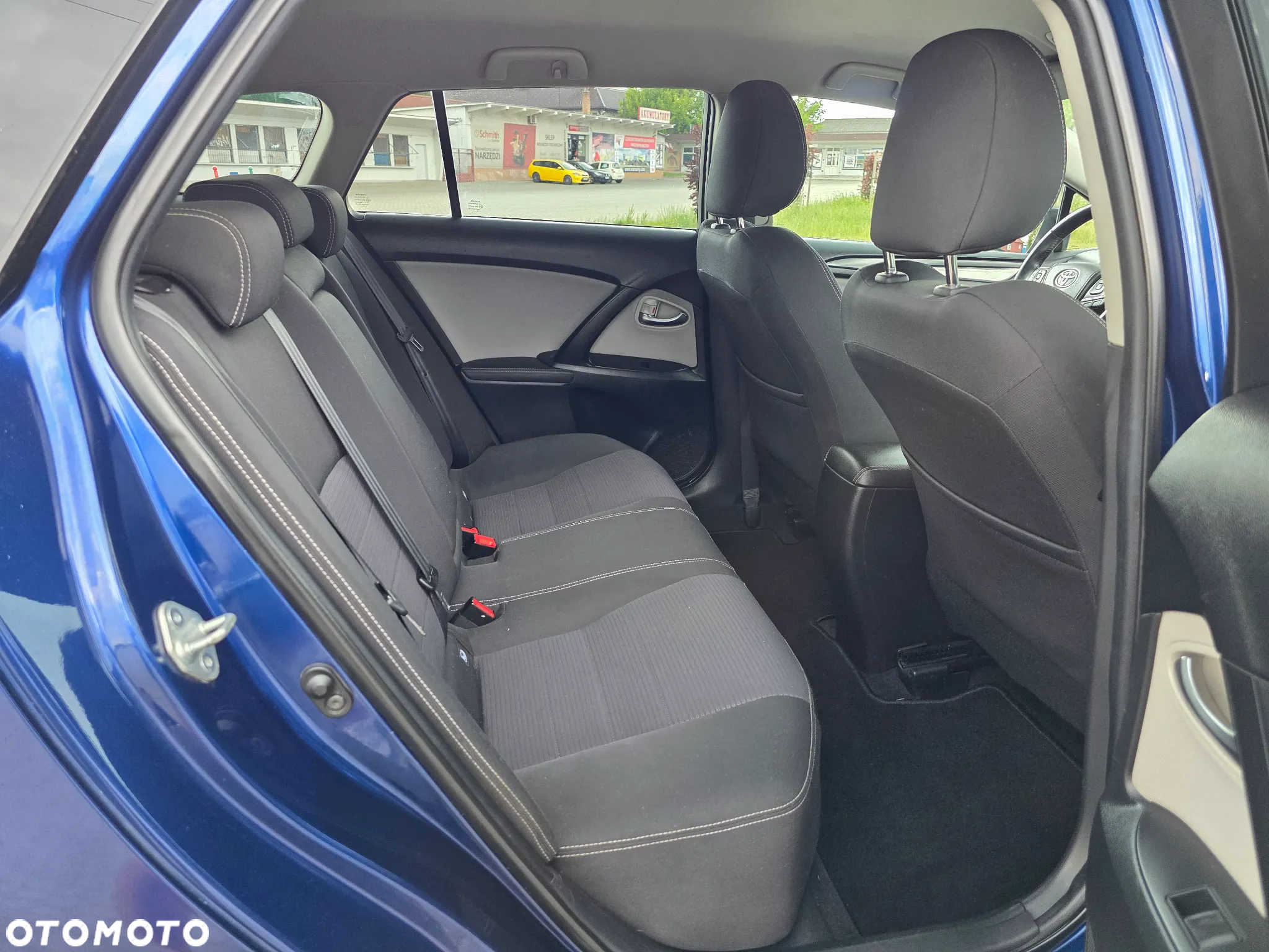 Toyota Avensis Touring Sports 1.8 Multidrive S Comfort - 21