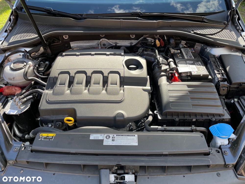 Volkswagen Golf 2.0 TDI BMT Highline DSG - 23