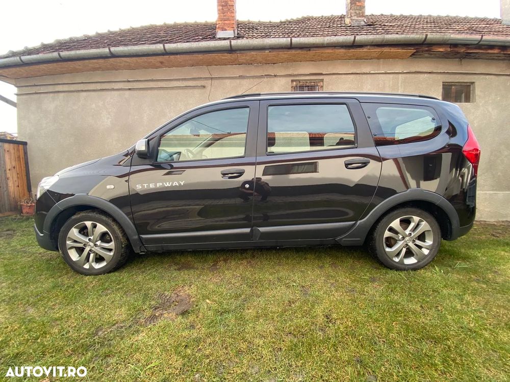 Dacia Lodgy TCe 115 Stepway - 3