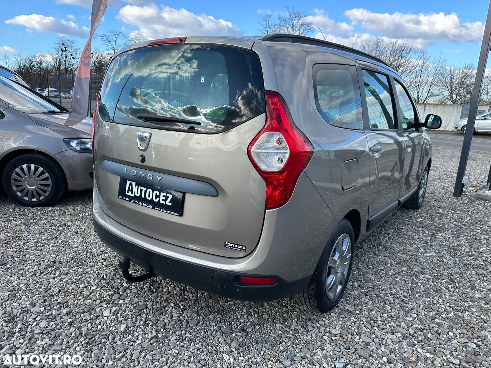 Dacia Lodgy 1.5 dCi Laureate - 4
