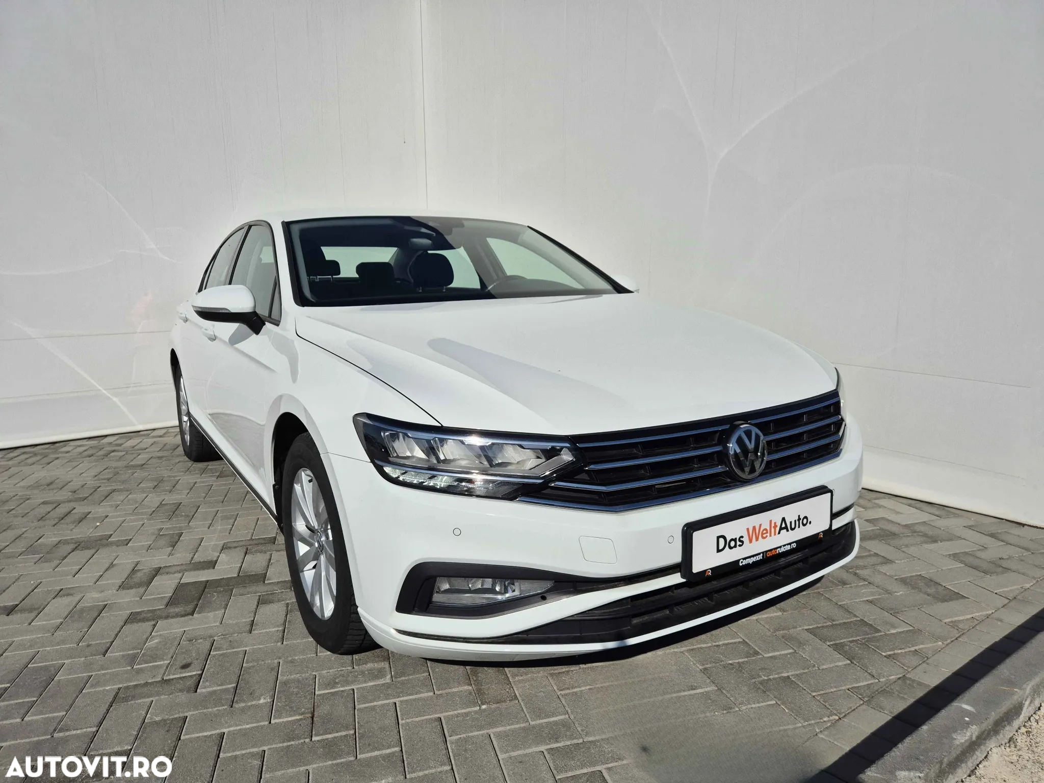 Volkswagen Passat - 7