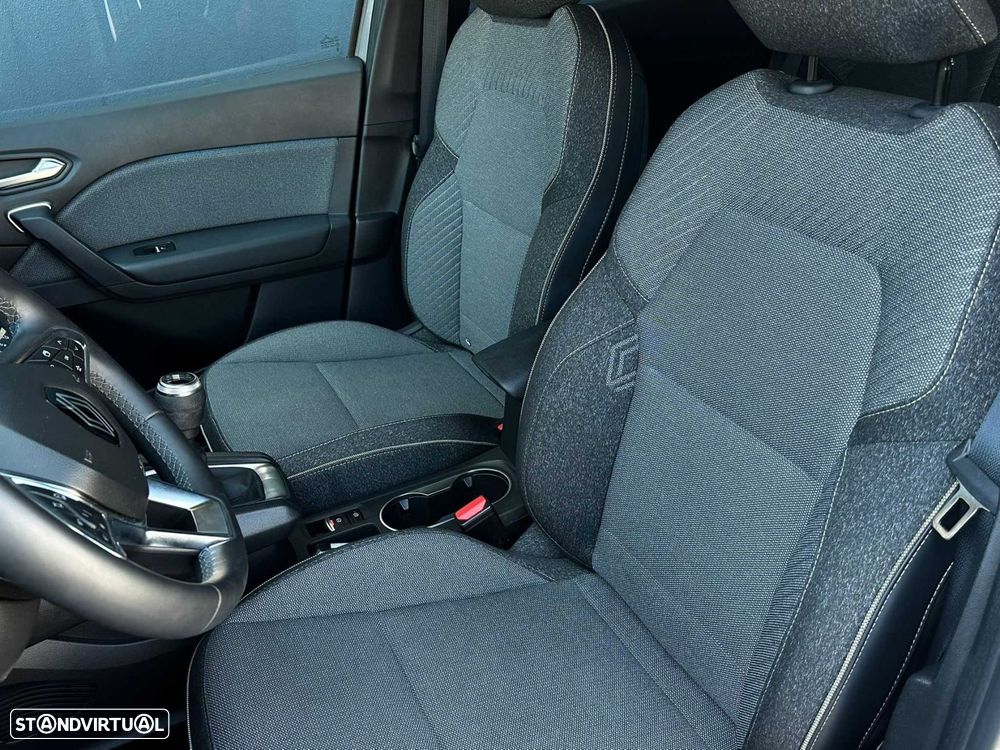 Renault Captur 1.0 TCe Techno Bi-Fuel - 15