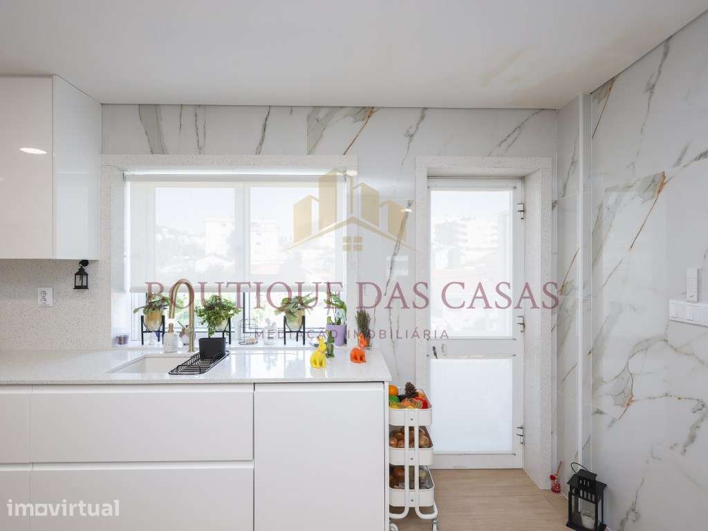 Apartamento T3 Remodelado - Baguim do Monte - Grande imagem: 4/42