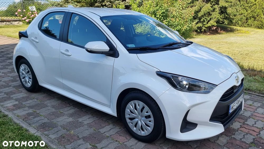 Toyota Yaris - 1