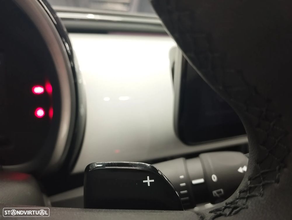 Fiat 600 1.2 Hybrid Icon - 23