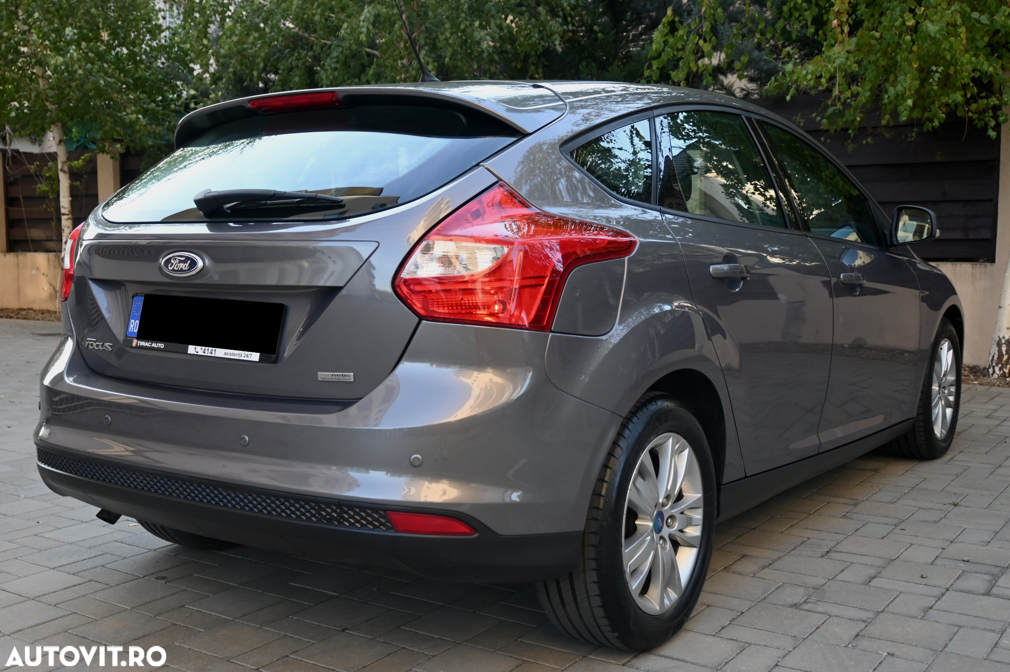Ford Focus - 16