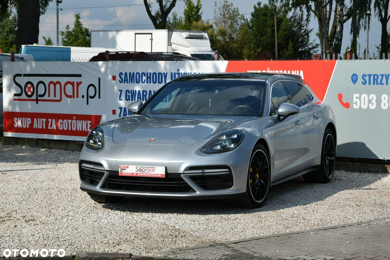 Porsche Panamera Turbo Sport Turismo - 2