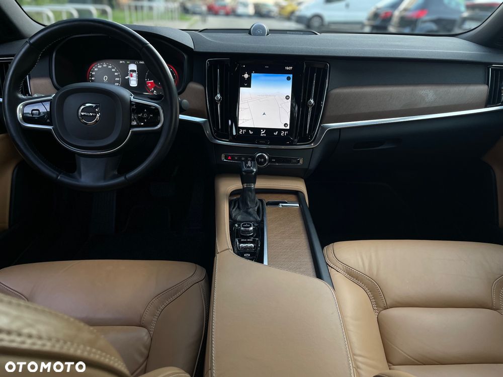 Volvo S90 D5 SCR AWD Inscription - 23