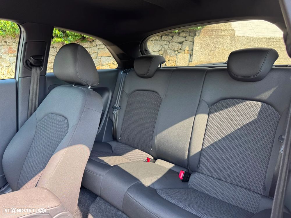 Audi A1 1.2 TFSI S-line - 39