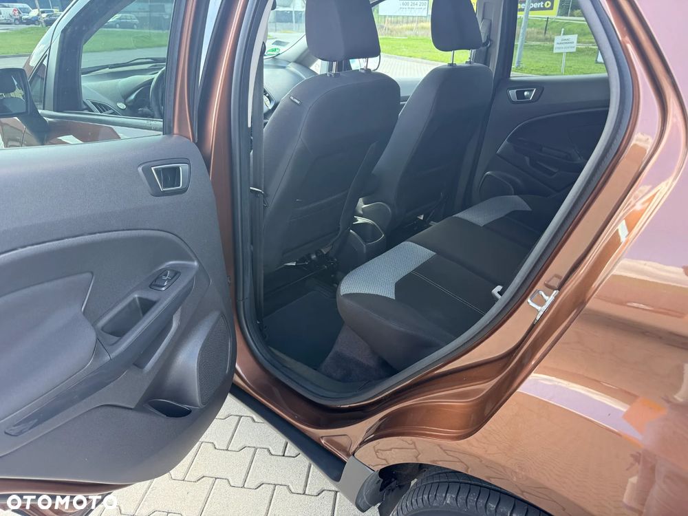 Ford EcoSport - 11