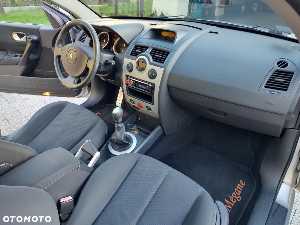 Renault Megane MeganeCC 1.9 dCi Luxe Dynamique - 6