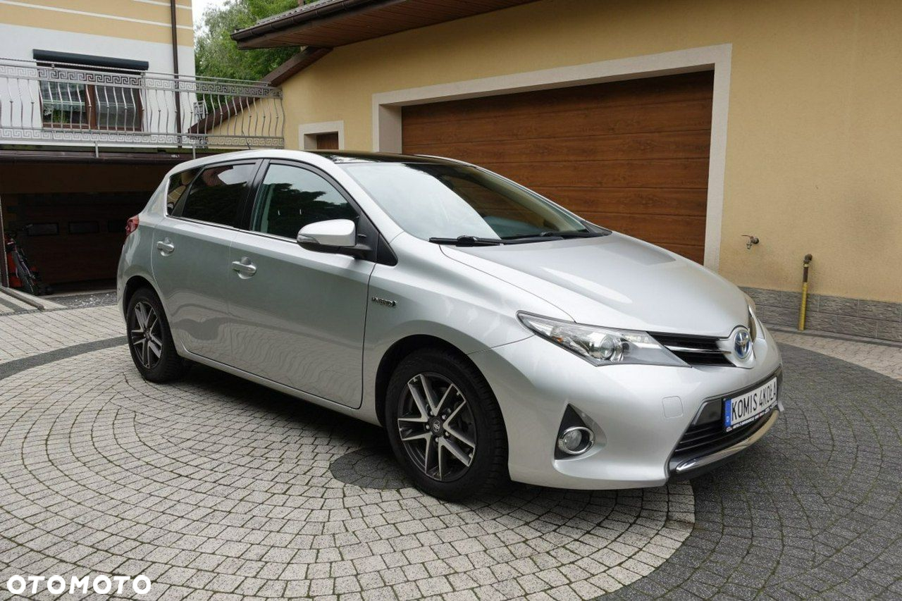 Toyota Auris - 10