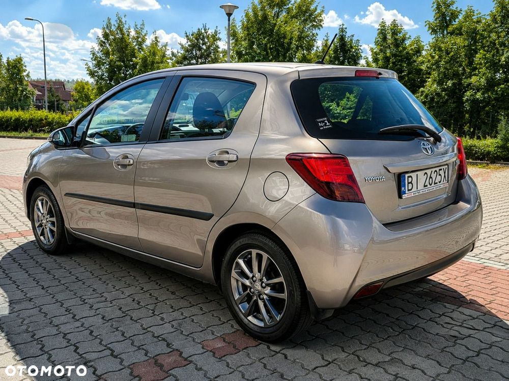 Toyota Yaris 1.33 Prestige - 29