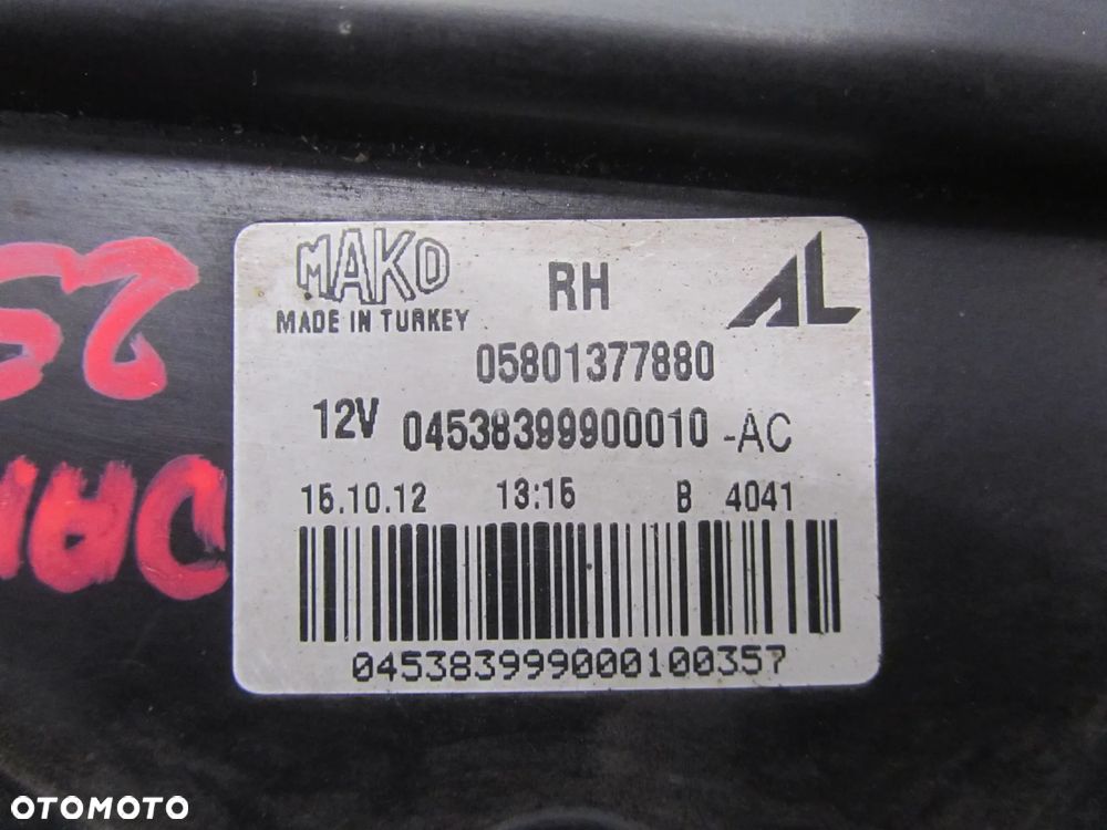 Iveco Daily 11-14 halogen prawy przód (bez uchwytów) - 3
