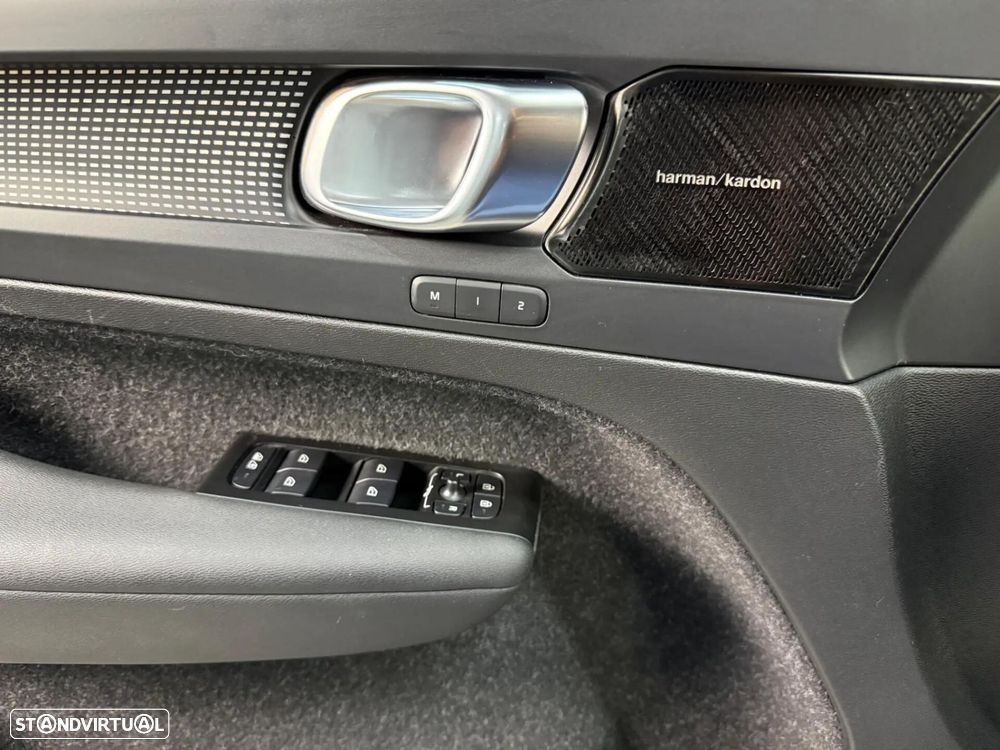 Volvo XC 40 P8 AWD Recharge RDesign - 13
