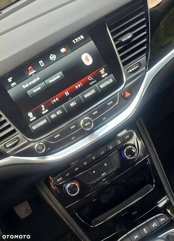 Opel Astra 1.6 CDTI Elite - 11