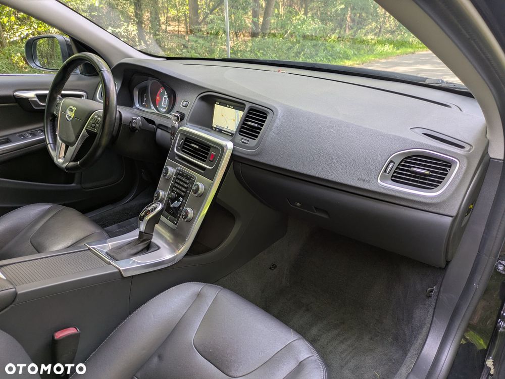 Volvo V60 D4 Drive-E Summum - 12