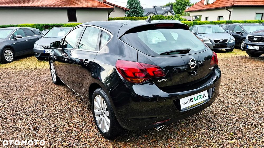 Opel Astra 1.4 T Cosmo - 19