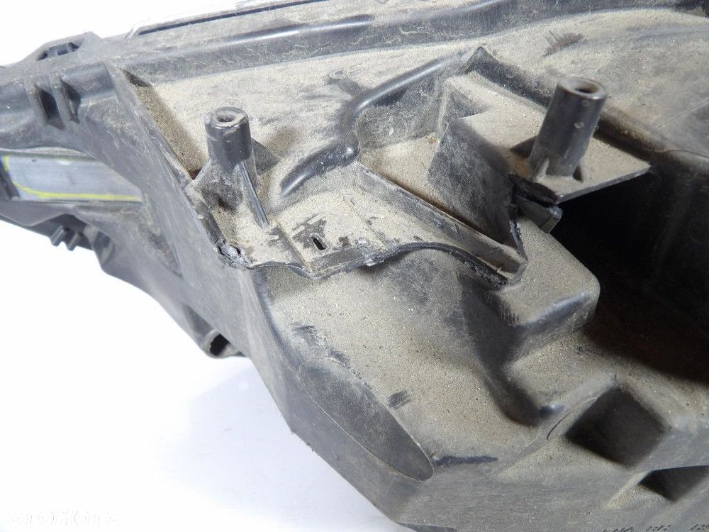 FORD FUSION II LIFT USA REFLEKTOR PRAWY XENON HS73-13E014-AF - 4