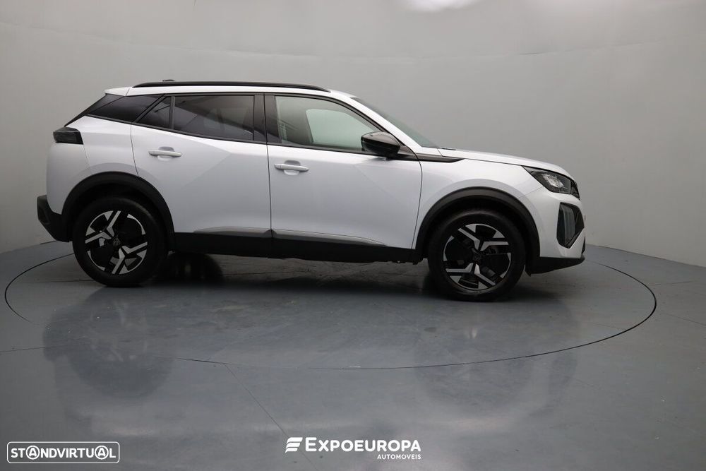 Peugeot 2008 1.2 PureTech Allure Pack EAT8 - 4