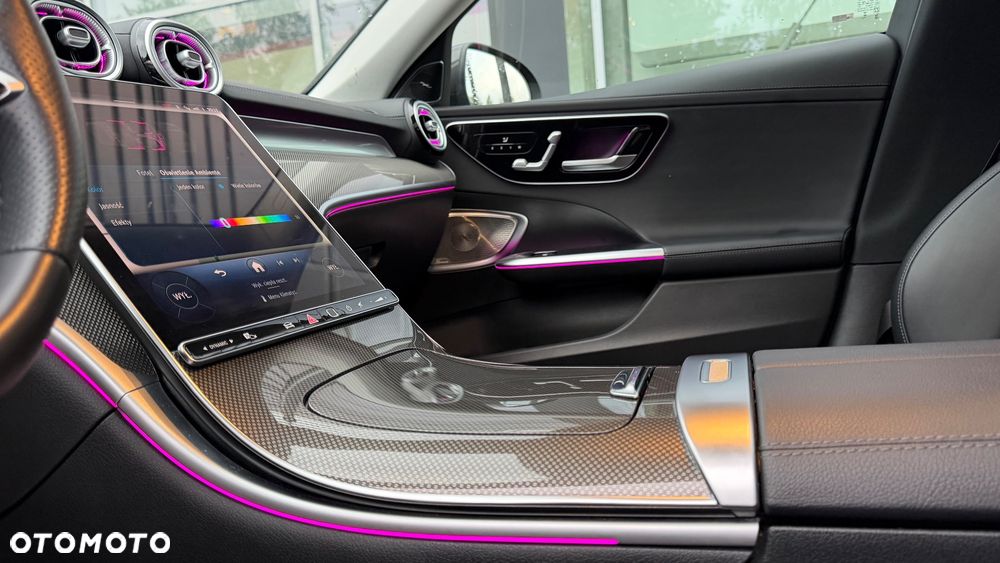 Mercedes-Benz Klasa C 200 9G-TRONIC - 8