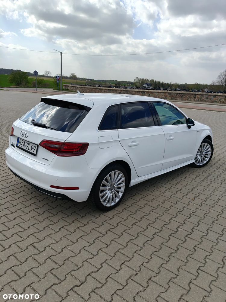 Audi A3 Sportback - 6