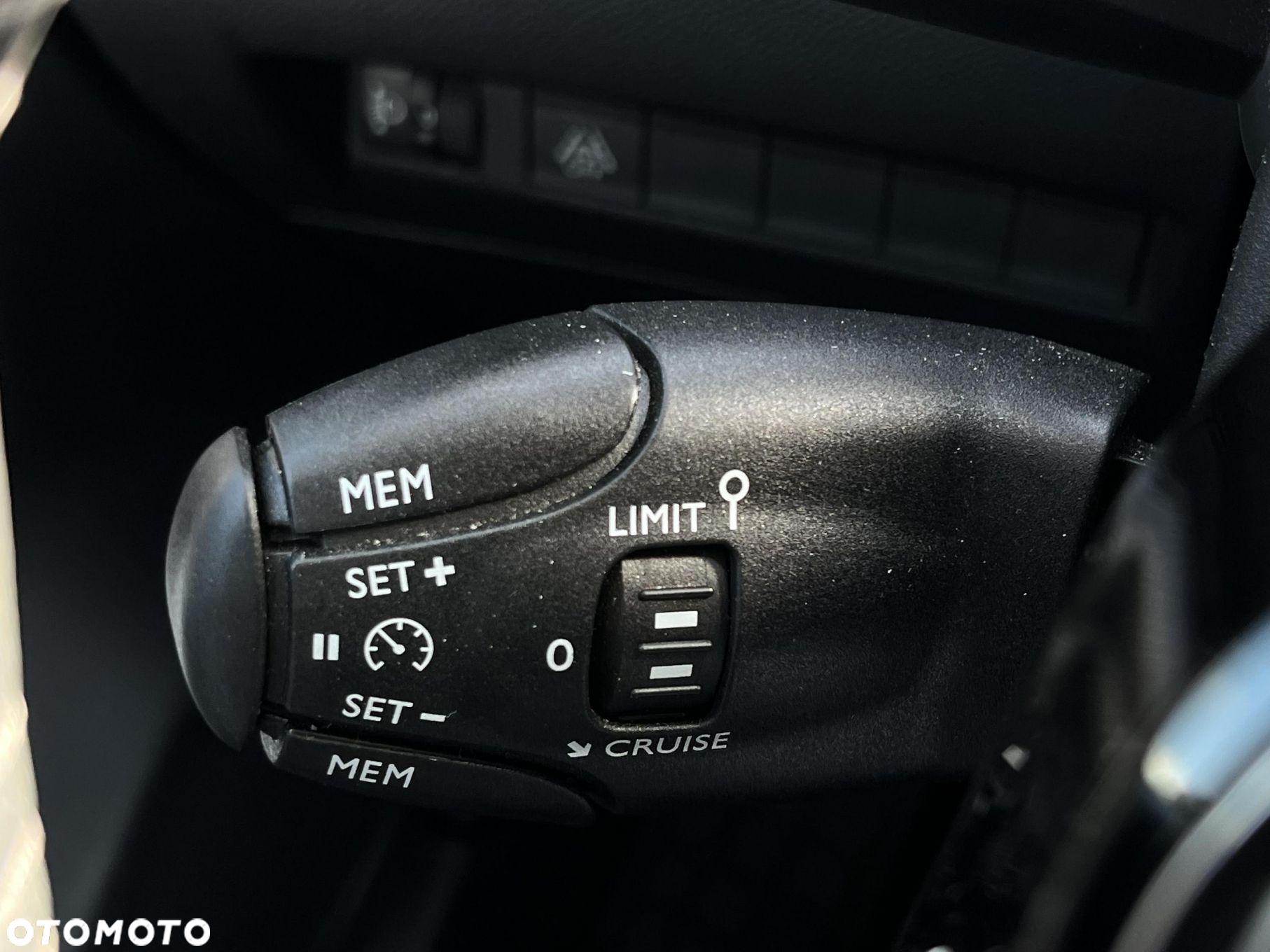 Peugeot 208 1.2 PureTech Active Pack S&S - 20