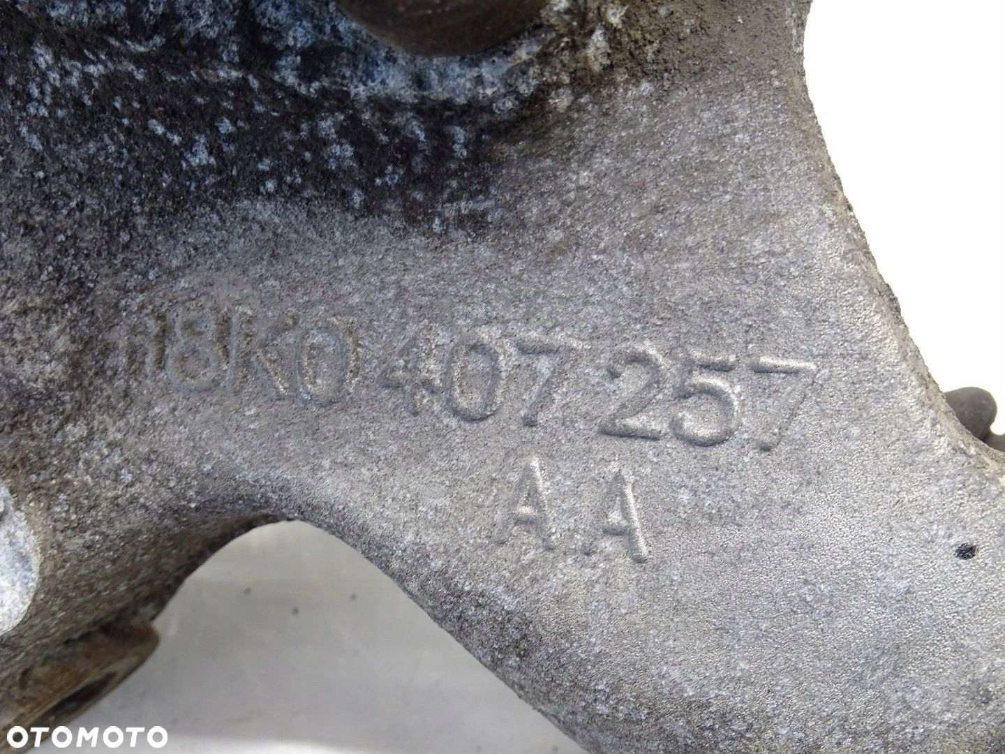 ZWROTNICA LEWY PRZÓD AUDI A4 B8 A5 8T A6 C7 A7 4G Q5 4G0407241D 8K0407257AA - 8