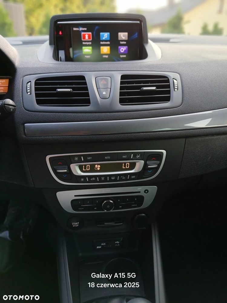 Renault Megane ENERGY TCe 115 Start & Stop Authentique - 11